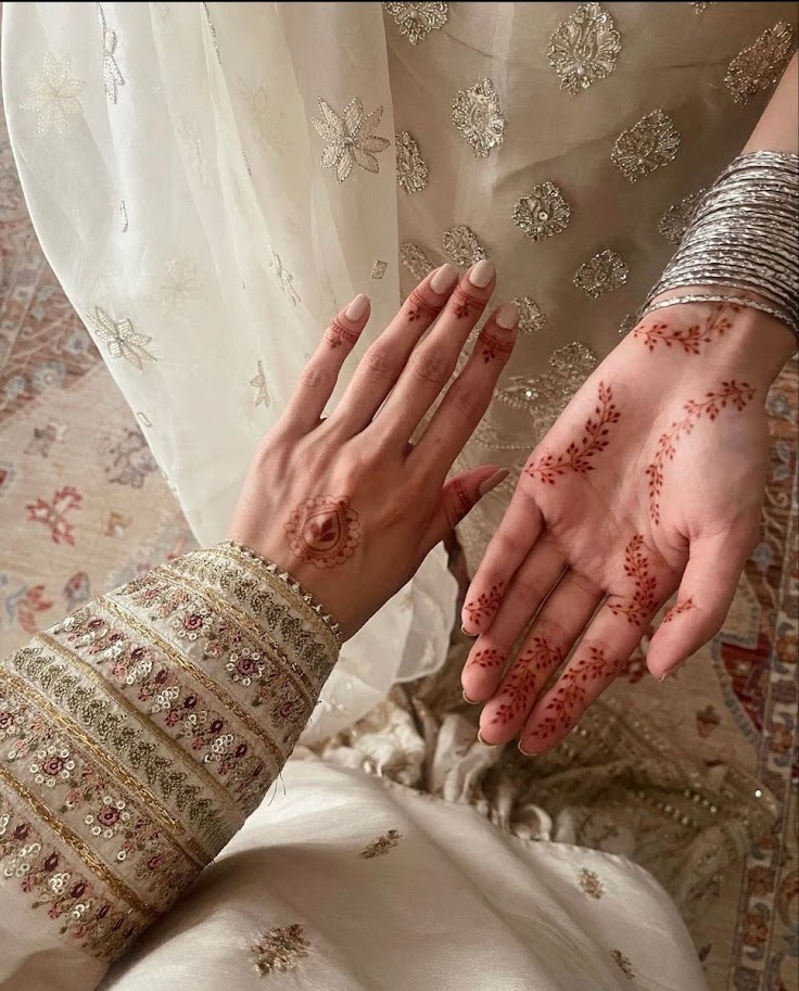 Mehendi Moment 5